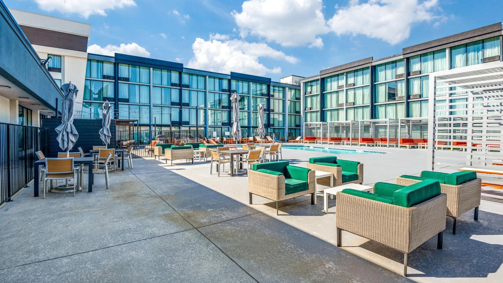 Staybridge Suites Dallas Market Ctr Love Field, An Ihg Hotel Dış mekan fotoğraf