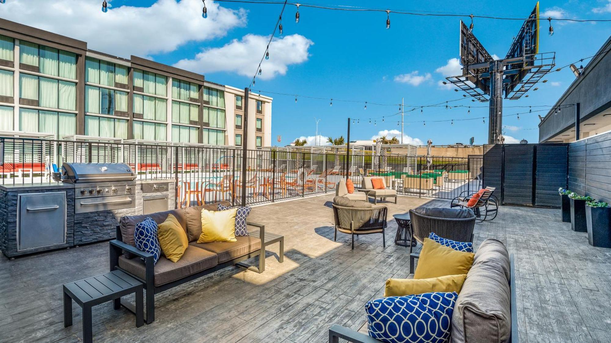 Staybridge Suites Dallas Market Ctr Love Field, An Ihg Hotel Dış mekan fotoğraf