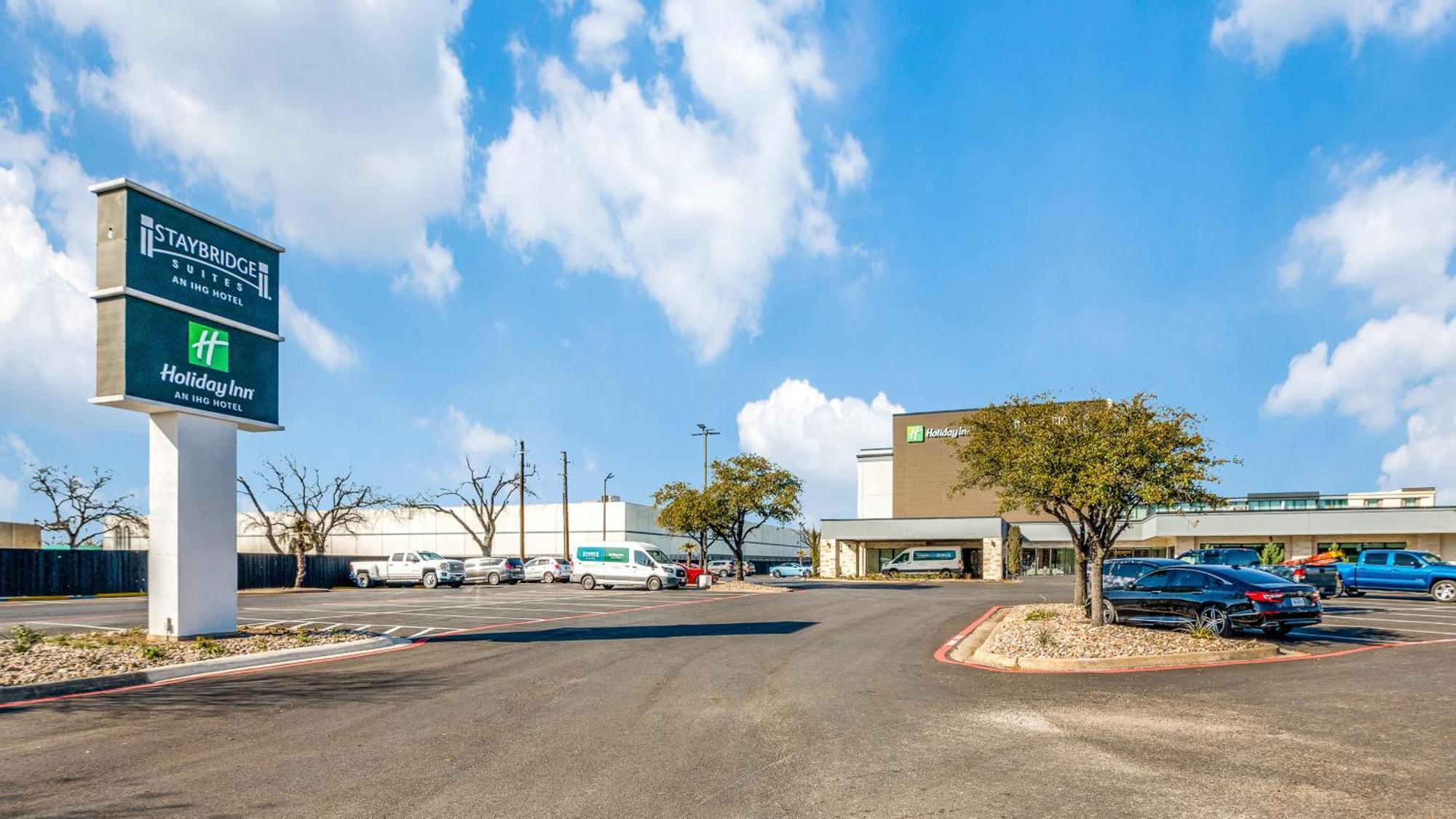 Staybridge Suites Dallas Market Ctr Love Field, An Ihg Hotel Dış mekan fotoğraf